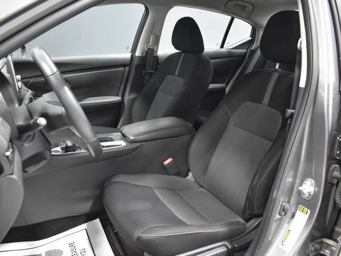 Certified 2023 Nissan Sentra SV w/ All-Weather Package FWD image 5
