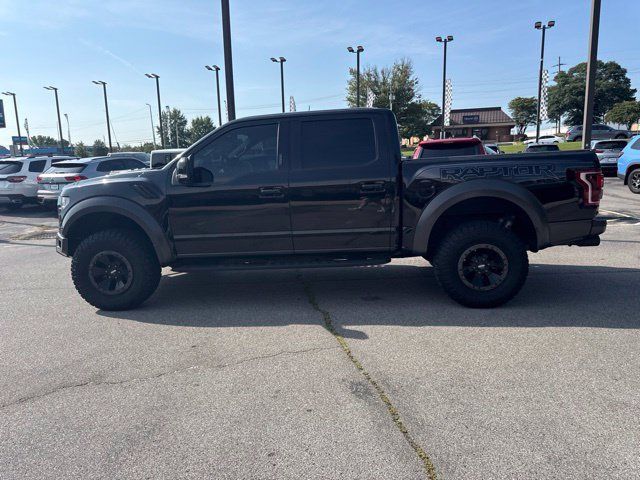 Used 2018 Ford F150 Raptor w/ Equipment Group 802A Luxury AWD/4WD image 6