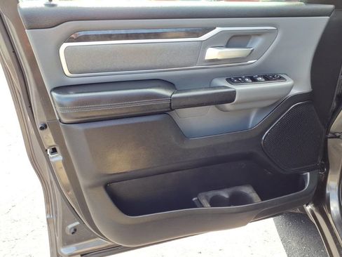 Used 2019 RAM 1500 Big Horn AWD/4WD image 17