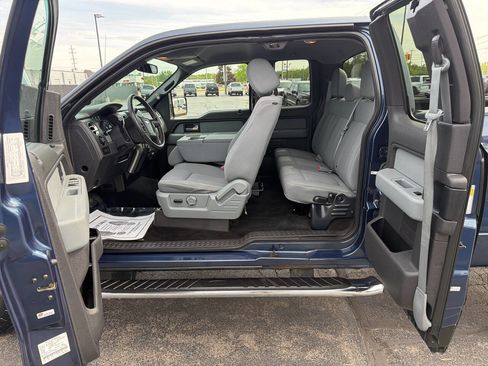 Used 2014 Ford F150 XLT w/ Equipment Group 302A Luxury AWD/4WD image 15