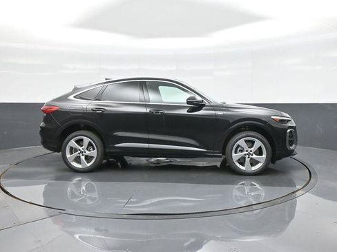 New 2026 Audi Q5 Premium Plus AWD/4WD image 8