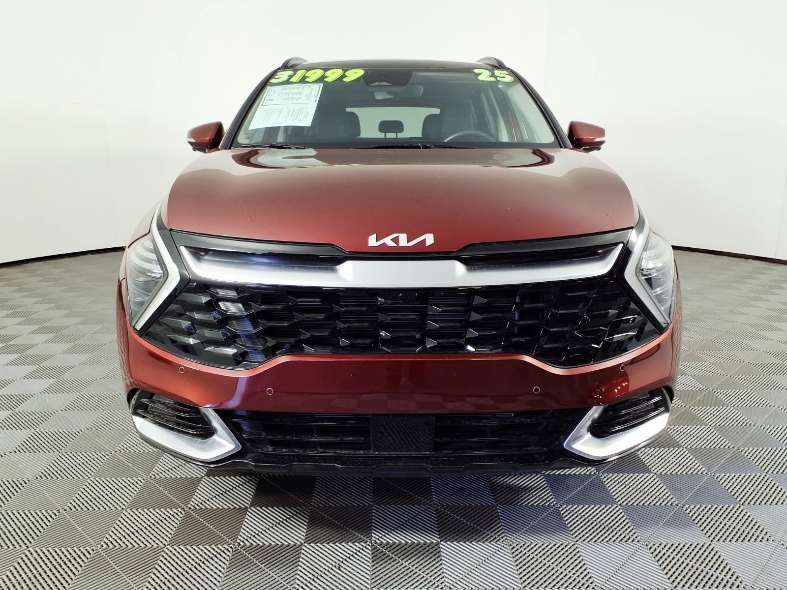 Used 2025 Kia Sportage SX FWD image 2