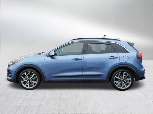 Certified 2022 Kia Niro Touring Special Edition image 4