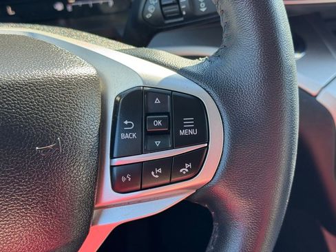 Certified 2022 Ford Explorer XLT w/ Equipment Group 202A image 31