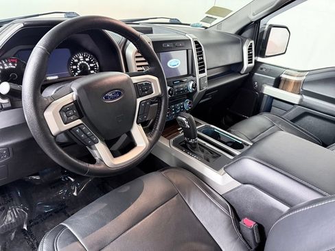 Used 2016 Ford F150 Lariat w/ Equipment Group 502A Luxury AWD/4WD image 18