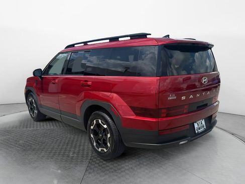 Used 2025 Hyundai Santa Fe SEL AWD/4WD image 4