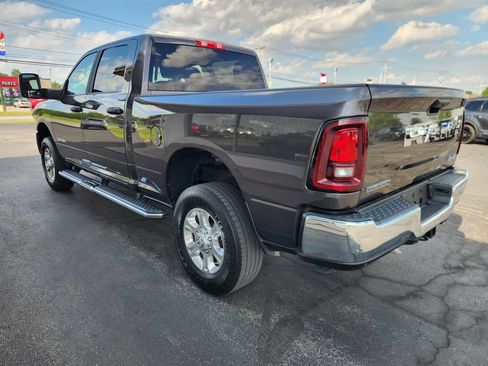Used 2026 RAM 2500 Big Horn AWD/4WD image 6