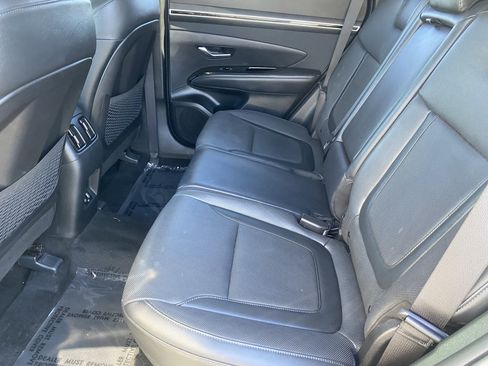 Used 2022 Hyundai Tucson Limited w/ Cargo Package image 13
