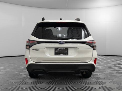 Certified 2025 Subaru Forester Premium image 4