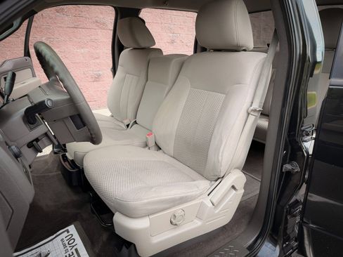 Used 2010 Ford F150 XLT AWD/4WD image 19