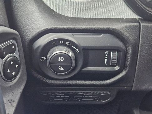 Certified 2024 Jeep Gladiator Sport image 20