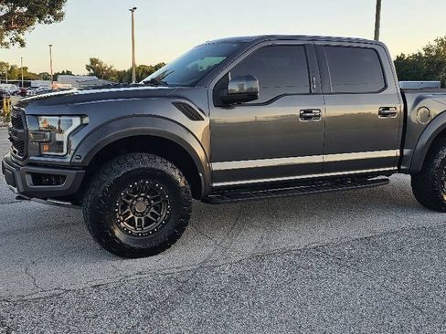 Used 2017 Ford F150 Raptor w/ Equipment Group 802A Luxury AWD/4WD image 1