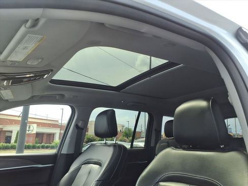 Used 2023 Jeep Grand Cherokee 4WD 4xe image 14
