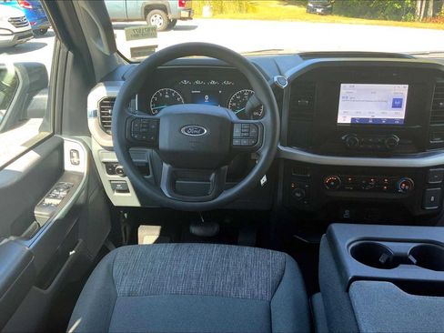 Used 2023 Ford F150 XLT image 14