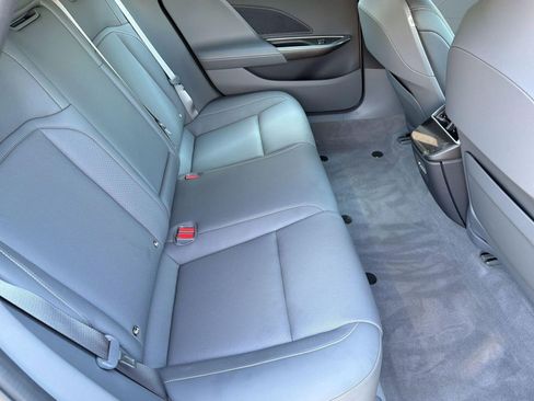 Used 2024 Lucid Air Touring AWD/4WD image 27