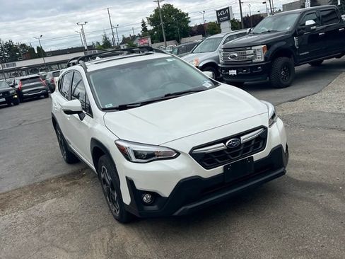 Used 2023 Subaru Crosstrek 2.5i Limited AWD/4WD image 5