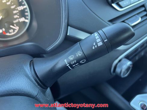 Used 2022 Nissan Altima 2.5 SV image 30