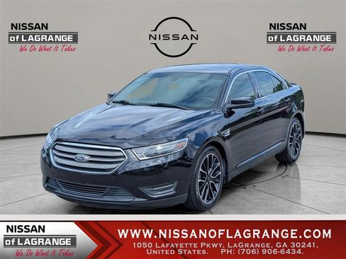 Used 2017 Ford Taurus SEL w/ Equipment Group 201A image 1