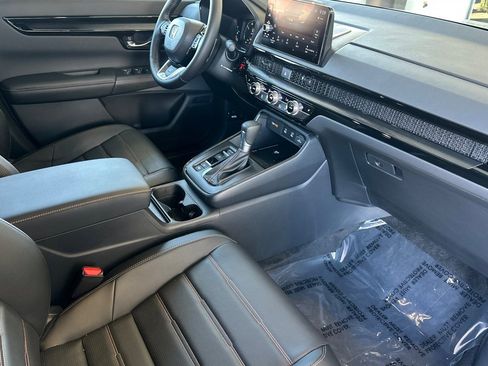 Used 2026 Honda CR-V Sport Touring image 19