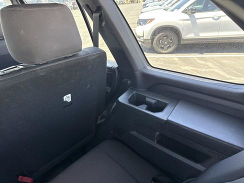 Used 2025 Toyota Sequoia SR5 AWD/4WD image 11