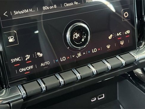 New 2026 GMC Yukon Elevation image 26