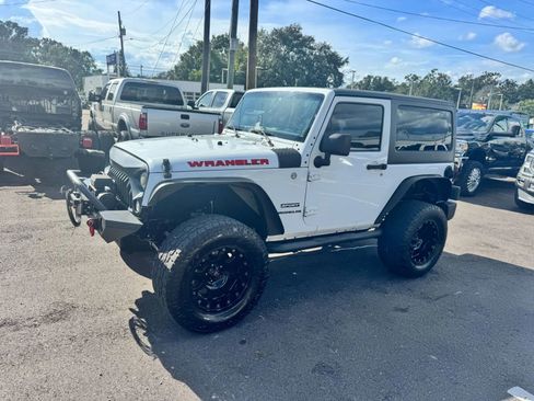 Used 2014 Jeep Wrangler Sport image 6