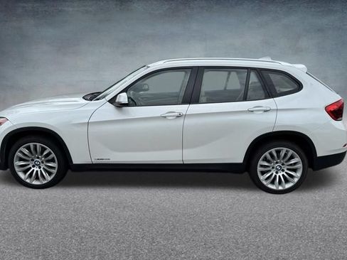 Used 2014 BMW X1 sDrive28i RWD image 15