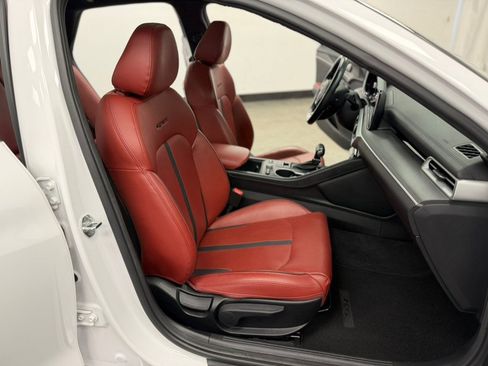 Used 2022 Kia K5 GT-Line w/ GT-Line Awd Premium Package image 30