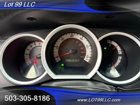 Used 2012 Toyota Tacoma PreRunner w/ SR5 Pkg image 9