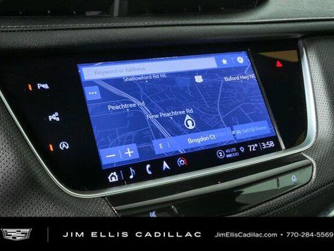 Certified 2023 Cadillac XT5 Premium Luxury w/ Technology Package FWD image 16