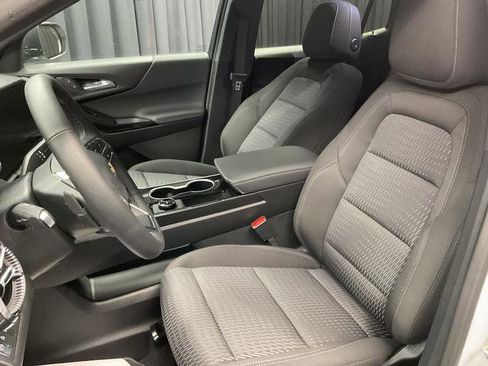 New 2026 Chevrolet Equinox LT w/ Safety and Technology Package image 12