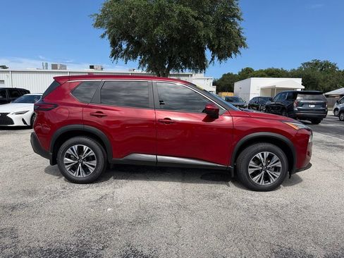 Used 2023 Nissan Rogue SV FWD image 10