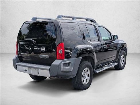 Used 2015 Nissan Xterra X AWD/4WD image 6