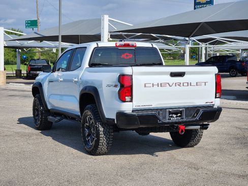 Used 2026 Chevrolet Colorado ZR2 w/ Technology Package image 7