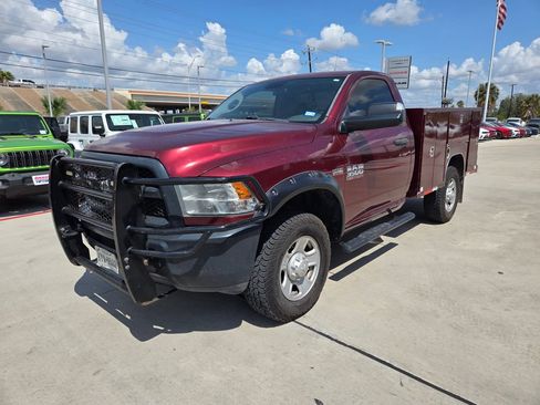 Used 2017 RAM 3500 Tradesman w/ Power & Remote Entry Group AWD/4WD image 7