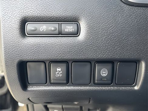 Used 2020 Nissan Murano S w/ Technology Package image 23