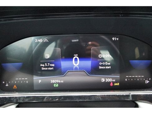 Certified 2024 Volkswagen Taos S AWD/4WD image 16