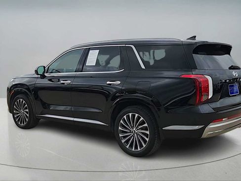 Used 2025 Hyundai Palisade Calligraphy FWD image 5