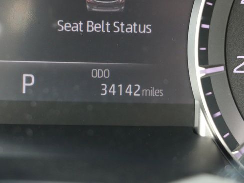 Used 2022 Toyota Highlander XLE image 34