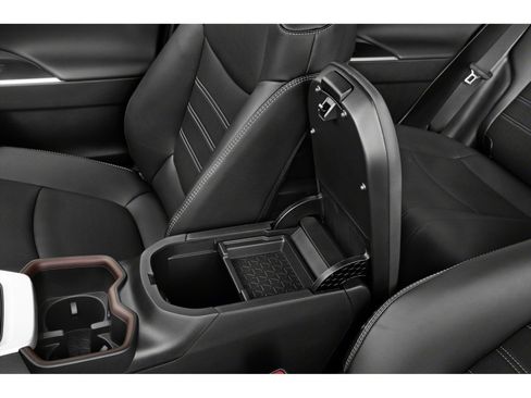 Used 2023 Toyota RAV4 Limited AWD/4WD image 9
