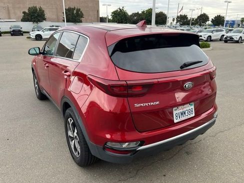 Used 2021 Kia Sportage LX AWD/4WD image 7