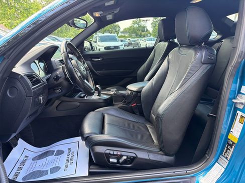 Used 2018 BMW M2 RWD image 10