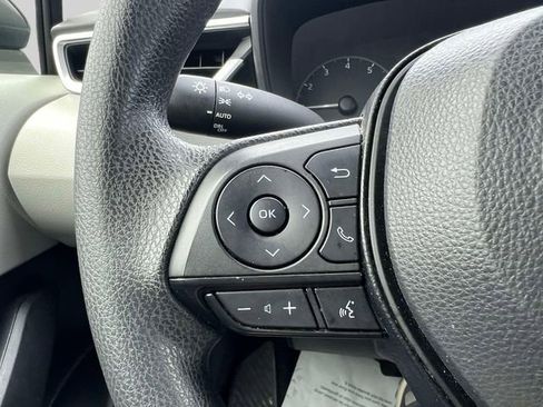 Used 2023 Toyota Corolla LE w/ LE Convenience Package image 25