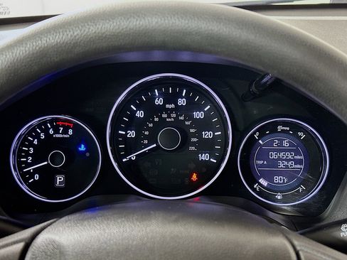 Used 2019 Honda HR-V LX image 12