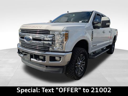 Used 2019 Ford F350 Lariat w/ Lariat Value Package image 7