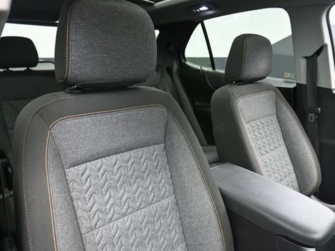 Used 2024 Chevrolet Equinox LT image 27