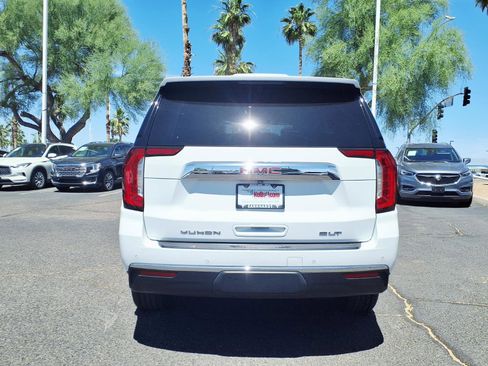 Used 2021 GMC Yukon SLT w/ SLT Luxury Plus Package image 6