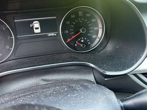 Certified 2024 Kia Forte GT-Line FWD image 11