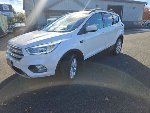Used 2019 Ford Escape SEL AWD/4WD image 7