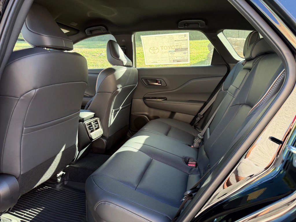 New 2026 Toyota Crown Signia AWD/4WD image 9